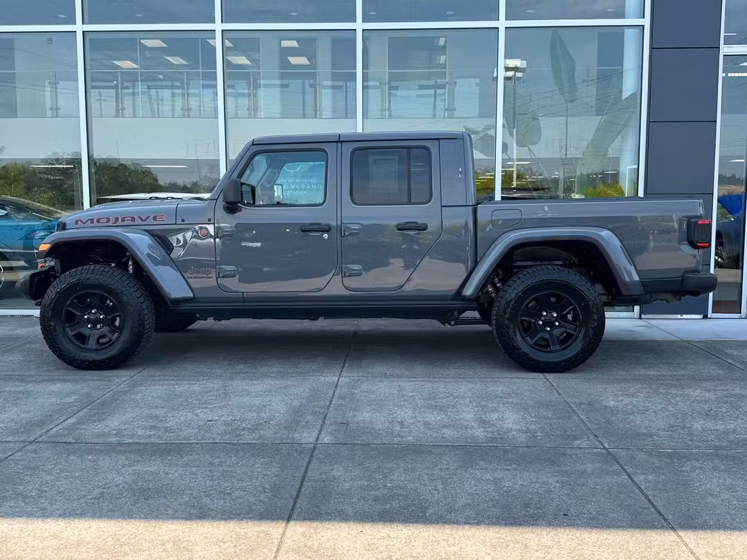 2021 Jeep Gladiator Mojave - Image 6