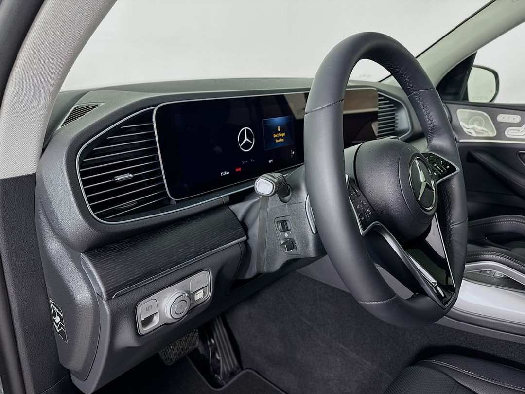 2026 Mercedes-Benz GLE 450 - Image 7