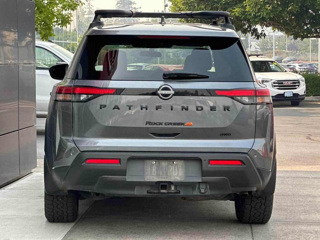 2024 Nissan Pathfinder Rock Creek - Image 4