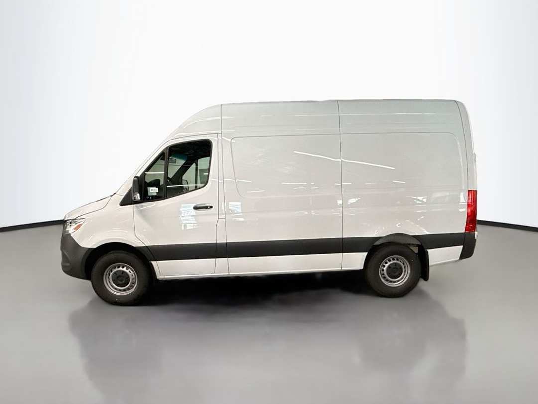 2026 Mercedes-Benz Sprinter 2500 - Image 3
