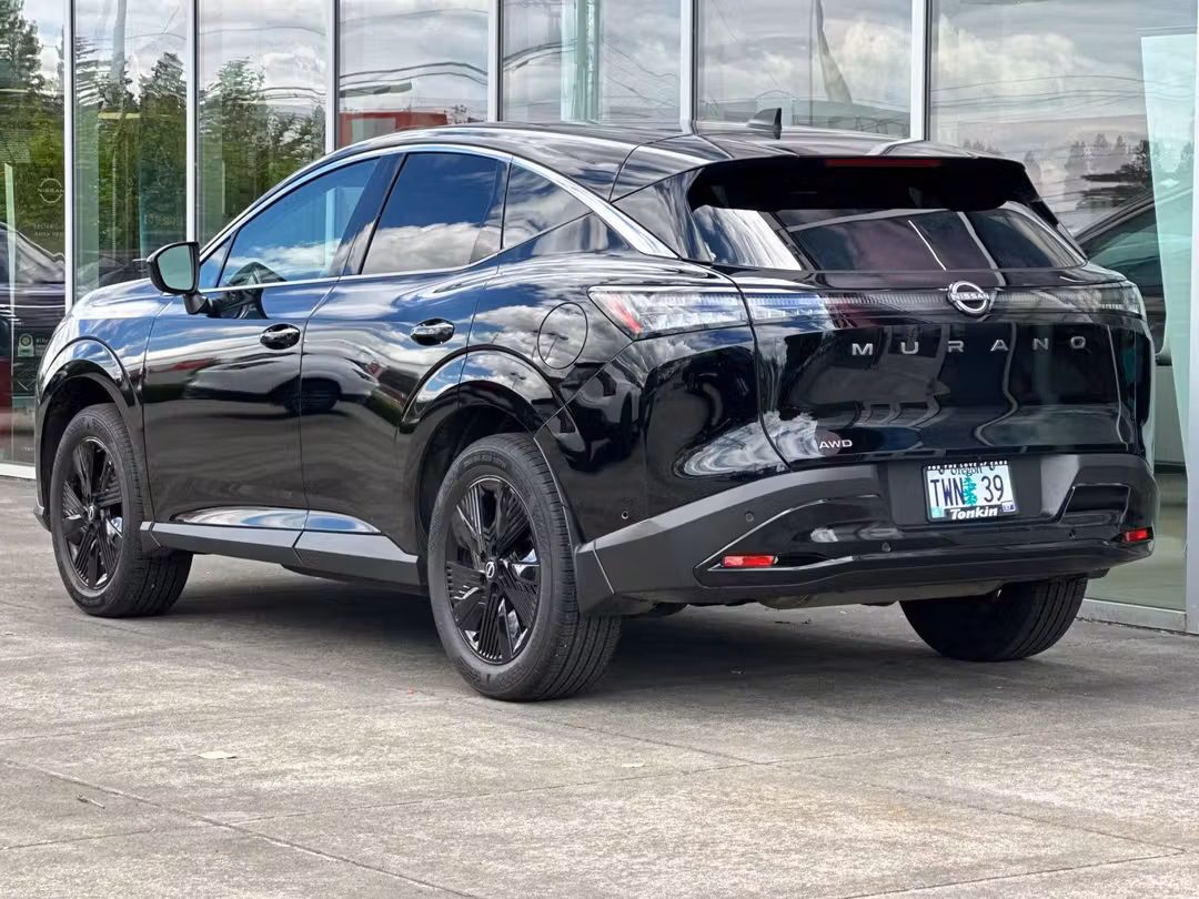 2025 Nissan Murano SV - Image 5