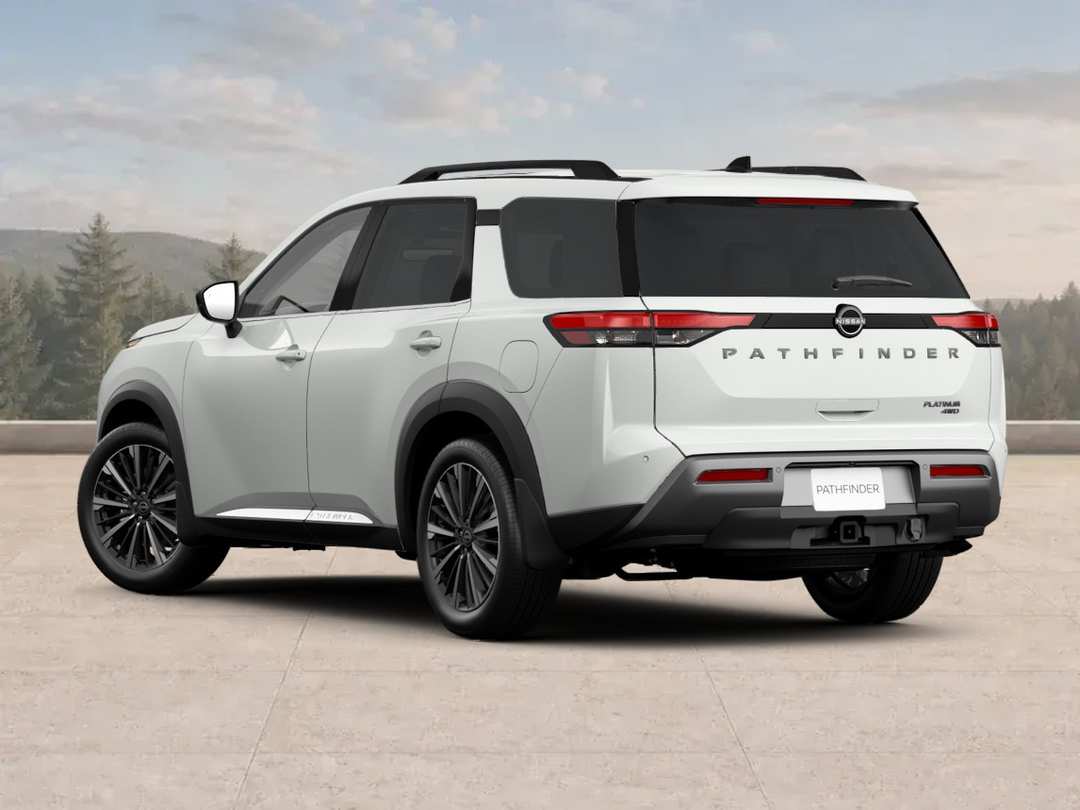 2026 Nissan Pathfinder Platinum - Image 5