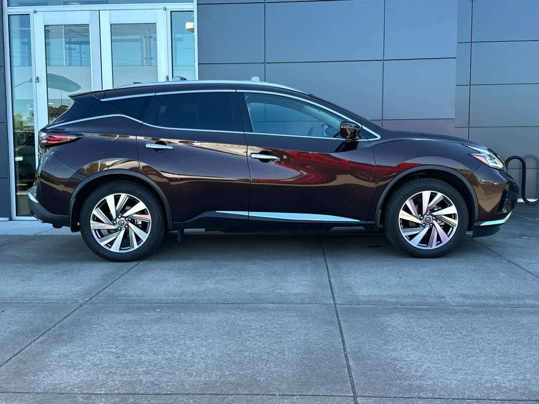 2021 Nissan Murano SL - Image 2