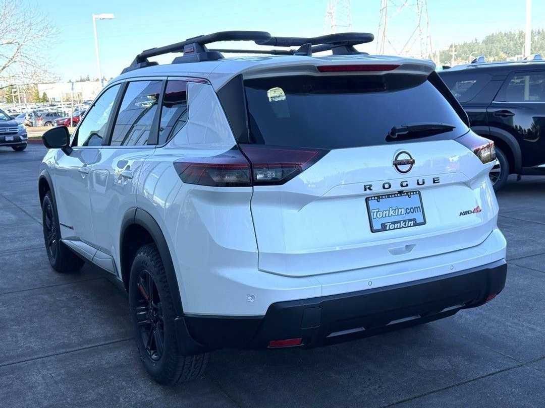 2026 Nissan Rogue Rock Creek - Image 5