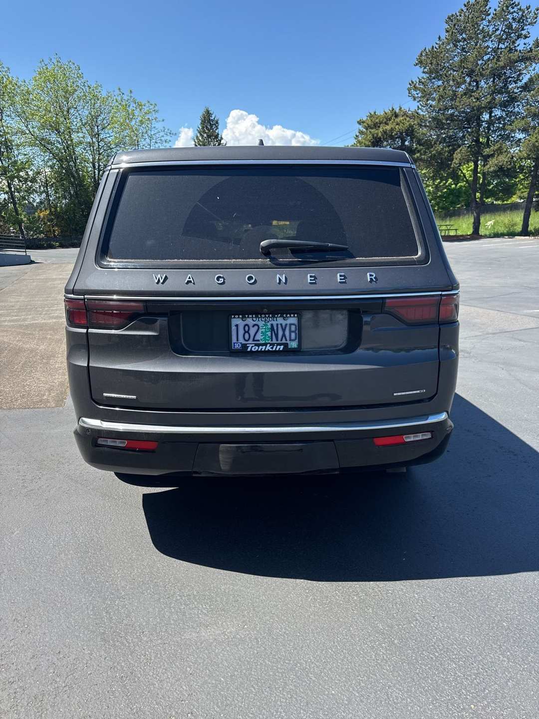 2022 Jeep Wagoneer Series III - Image 3