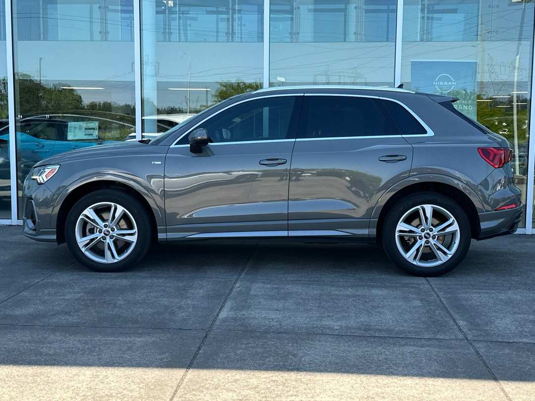 2022 Audi Q3 Premium Plus - Image 6