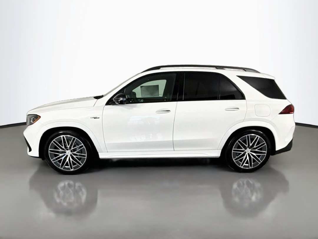 2027 Mercedes-Benz GLE 53 HYBRID - Image 2