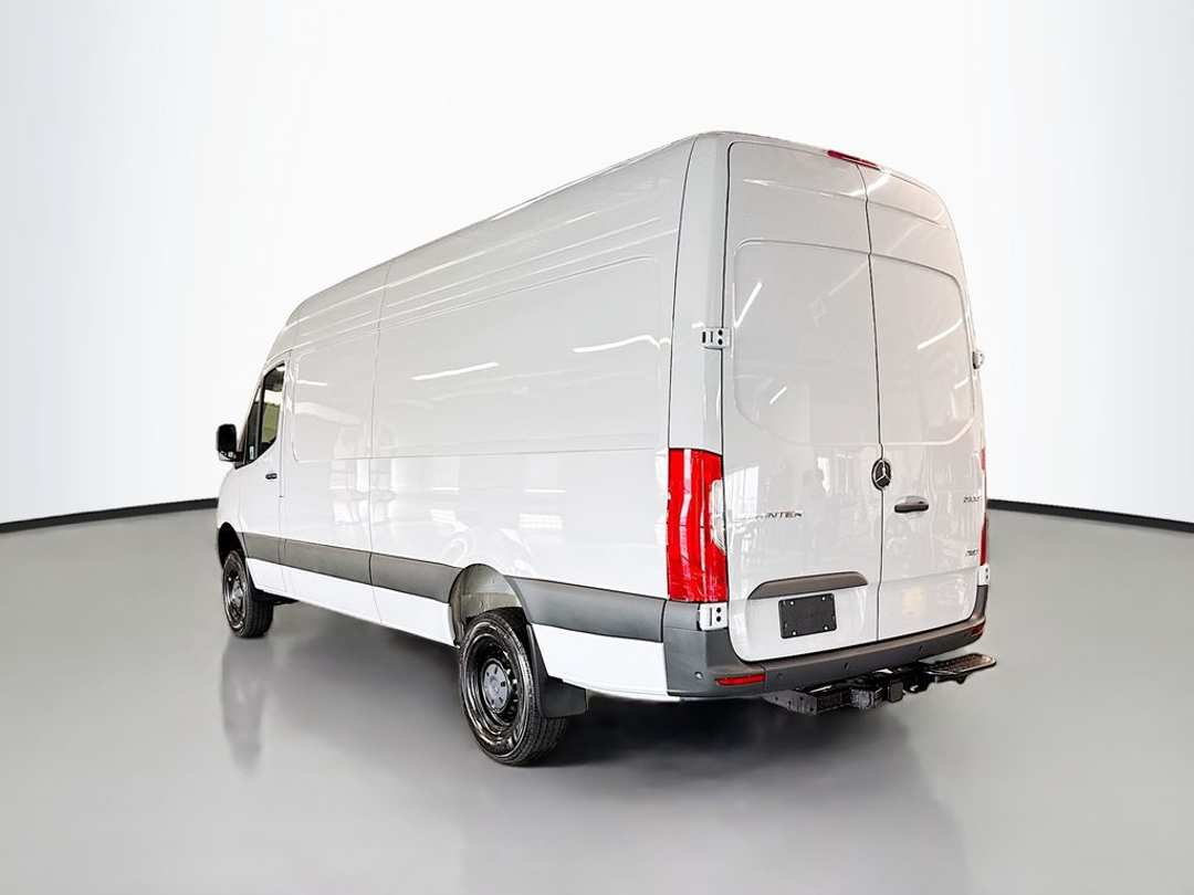 2026 Mercedes-Benz Sprinter 2500 Cargo 170 WB - Image 5