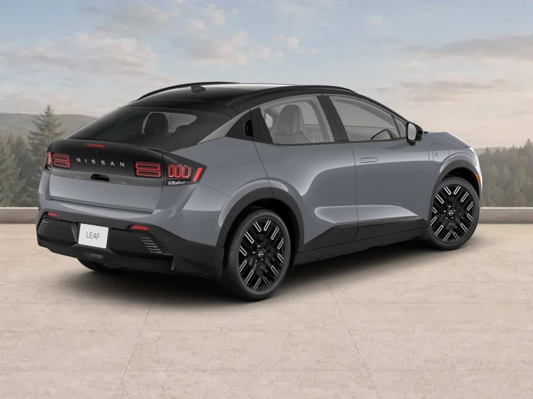 2026 Nissan LEAF PLATINUM+ - Image 7