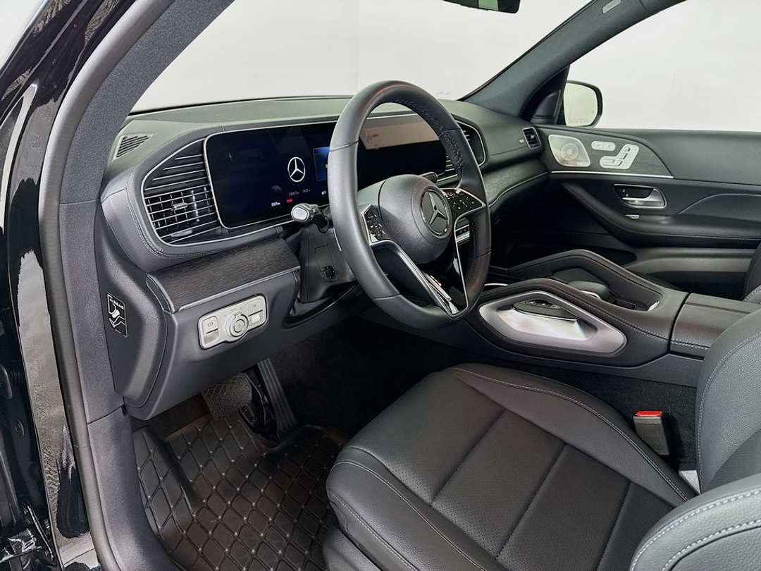 2026 Mercedes-Benz GLE 350 - Image 7