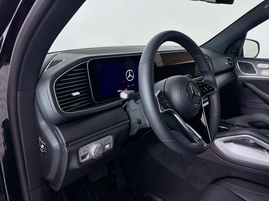 2026 Mercedes-Benz GLE 350 - Image 7