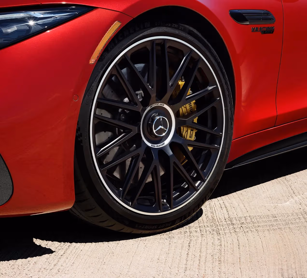 2026 Mercedes-Benz SL — Poise with precision